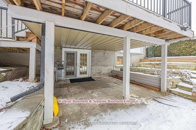 60 Fairway Drive
