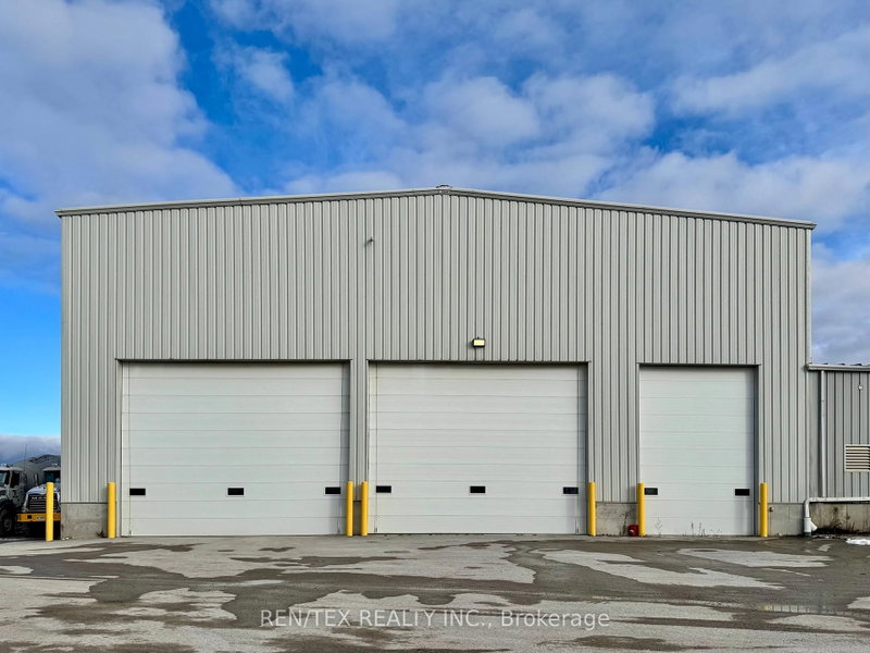102 Prouse Road, Uxbridge