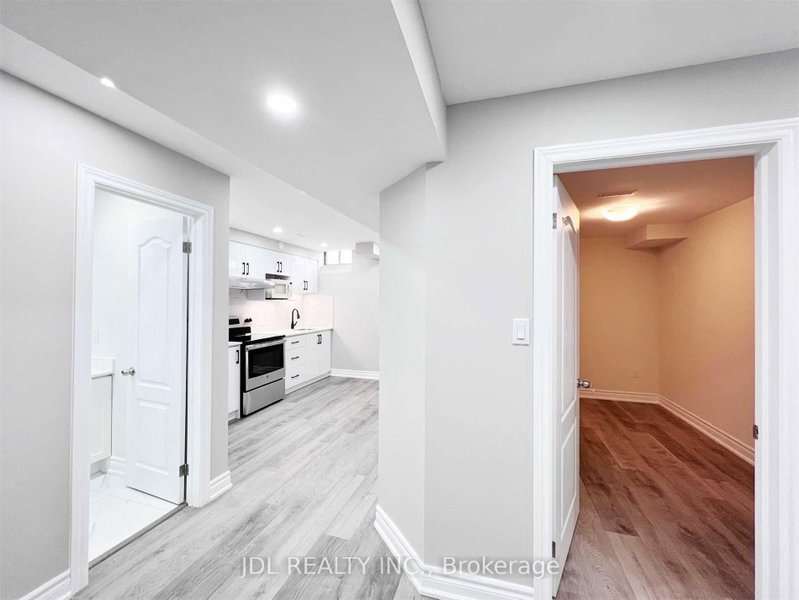 Bsmt - 43 Portage Avenue