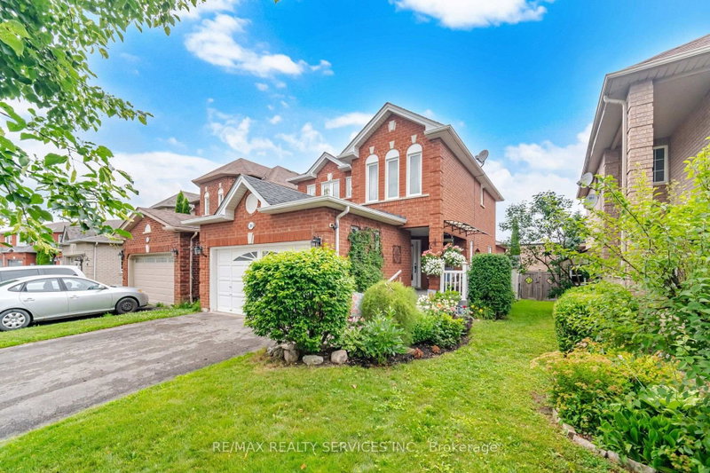 30 Henderson Crescent, New Tecumseth