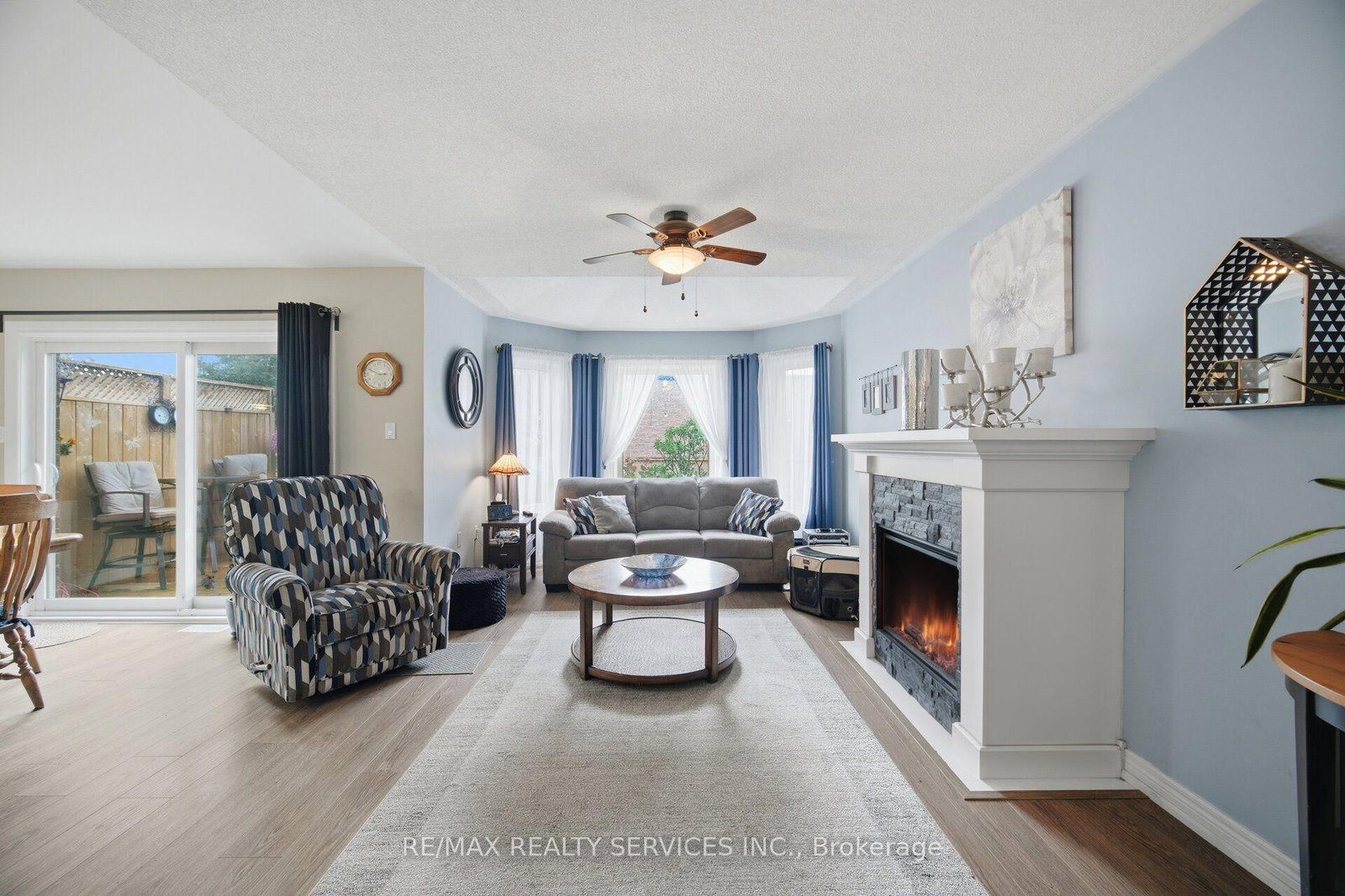 30 Henderson Crescent • New Tecumseth, ON photo 6