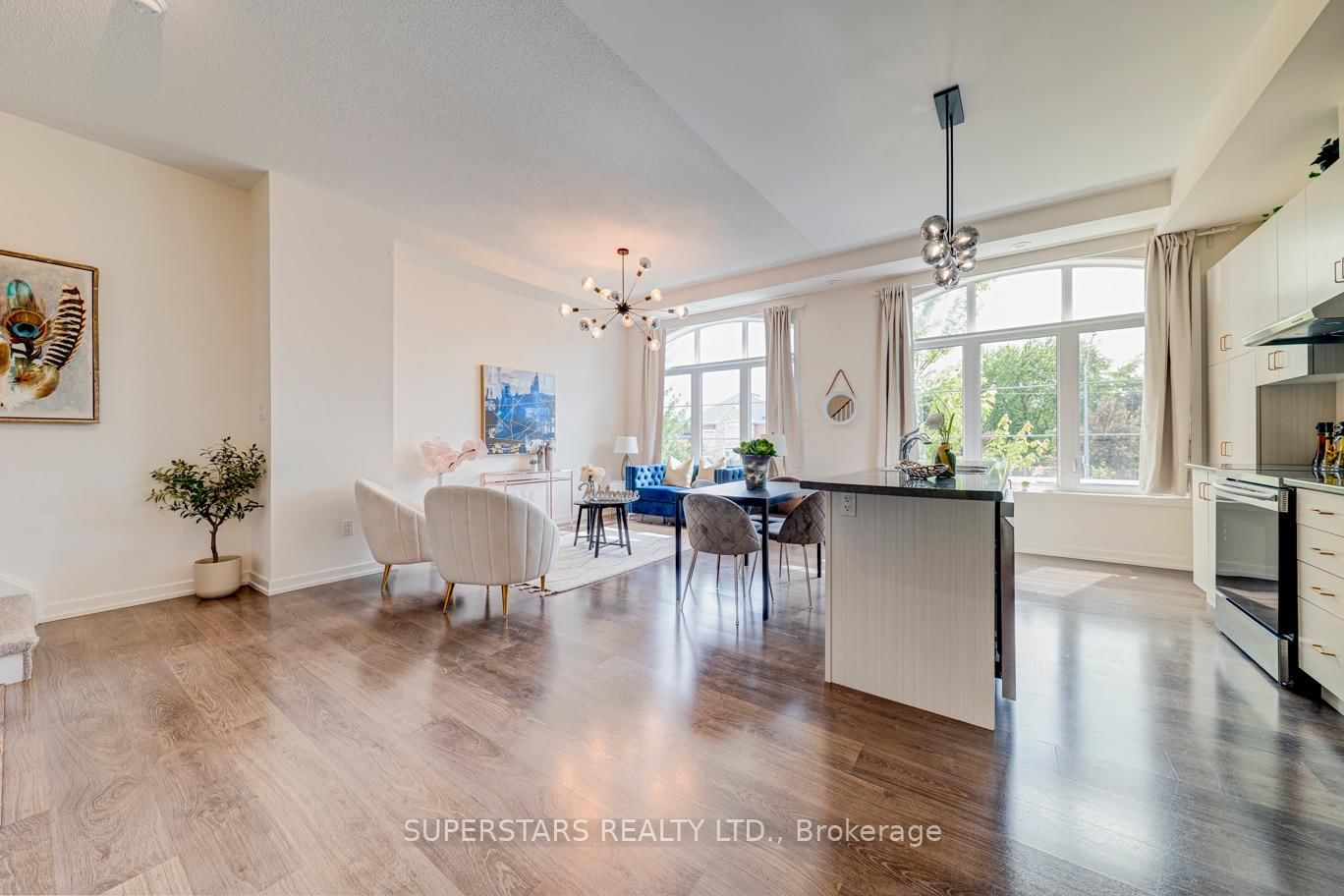 12584 Ninth Line • Whitchurch-Stouffville, ON photo 3