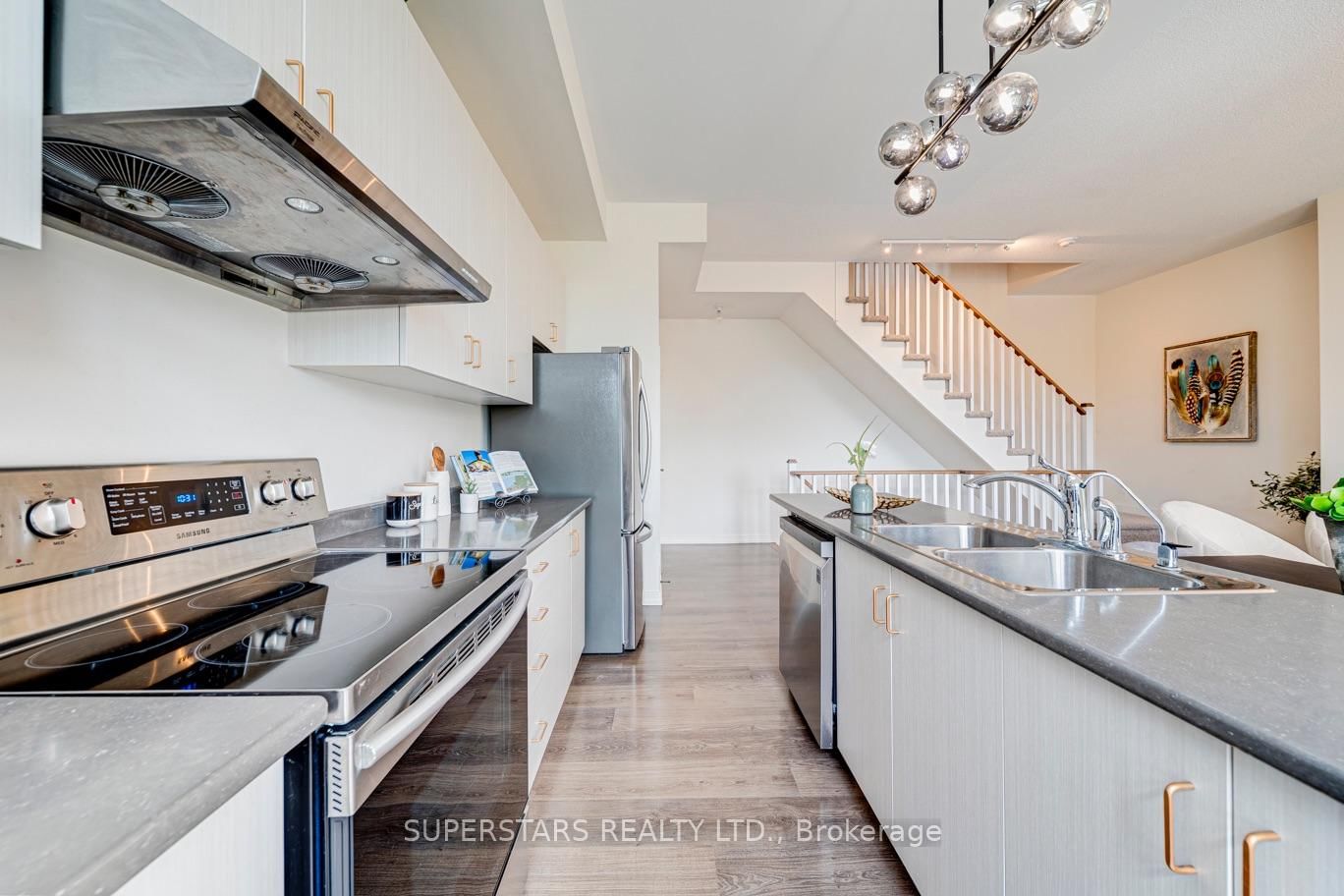 12584 Ninth Line • Whitchurch-Stouffville, ON photo 8