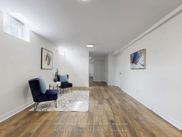 Basement - 60 Colombo Crescent