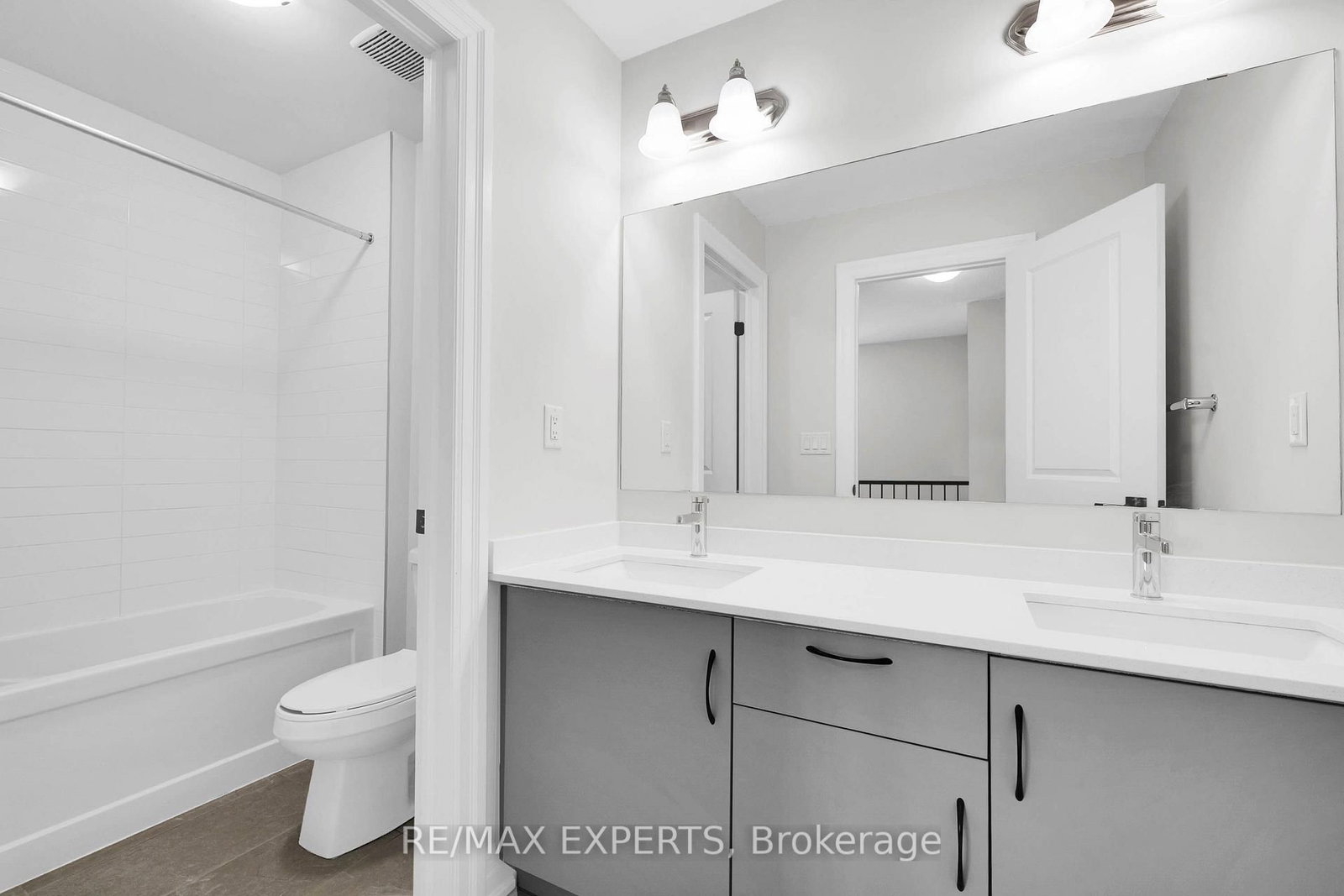49 Paisley Drive • Bradford West Gwillimbury, ON photo 24