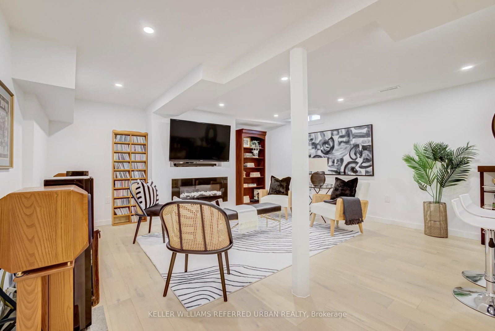 7 Cossar Drive • Aurora, ON photo 31