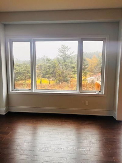 184 Sunset Vista Court • Aurora, ON photo 6