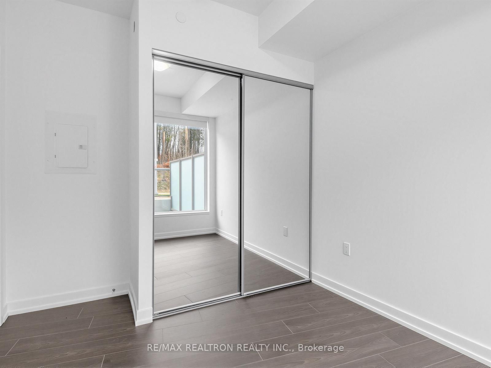 333 Sunseeker Avenue • #101 • Innisfil, ON photo 31