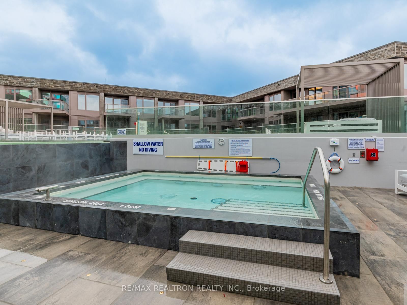 333 Sunseeker Avenue • #101 • Innisfil, ON photo 39
