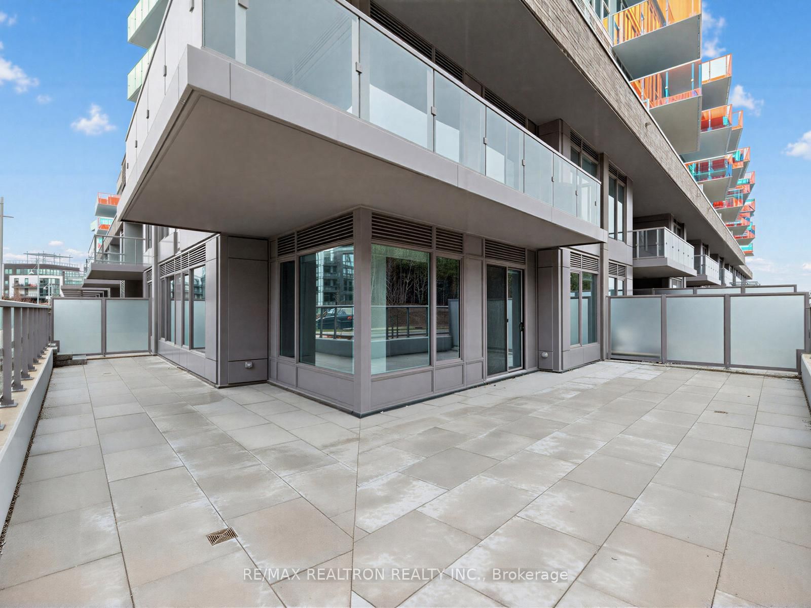333 Sunseeker Avenue • #101 • Innisfil, ON photo 9