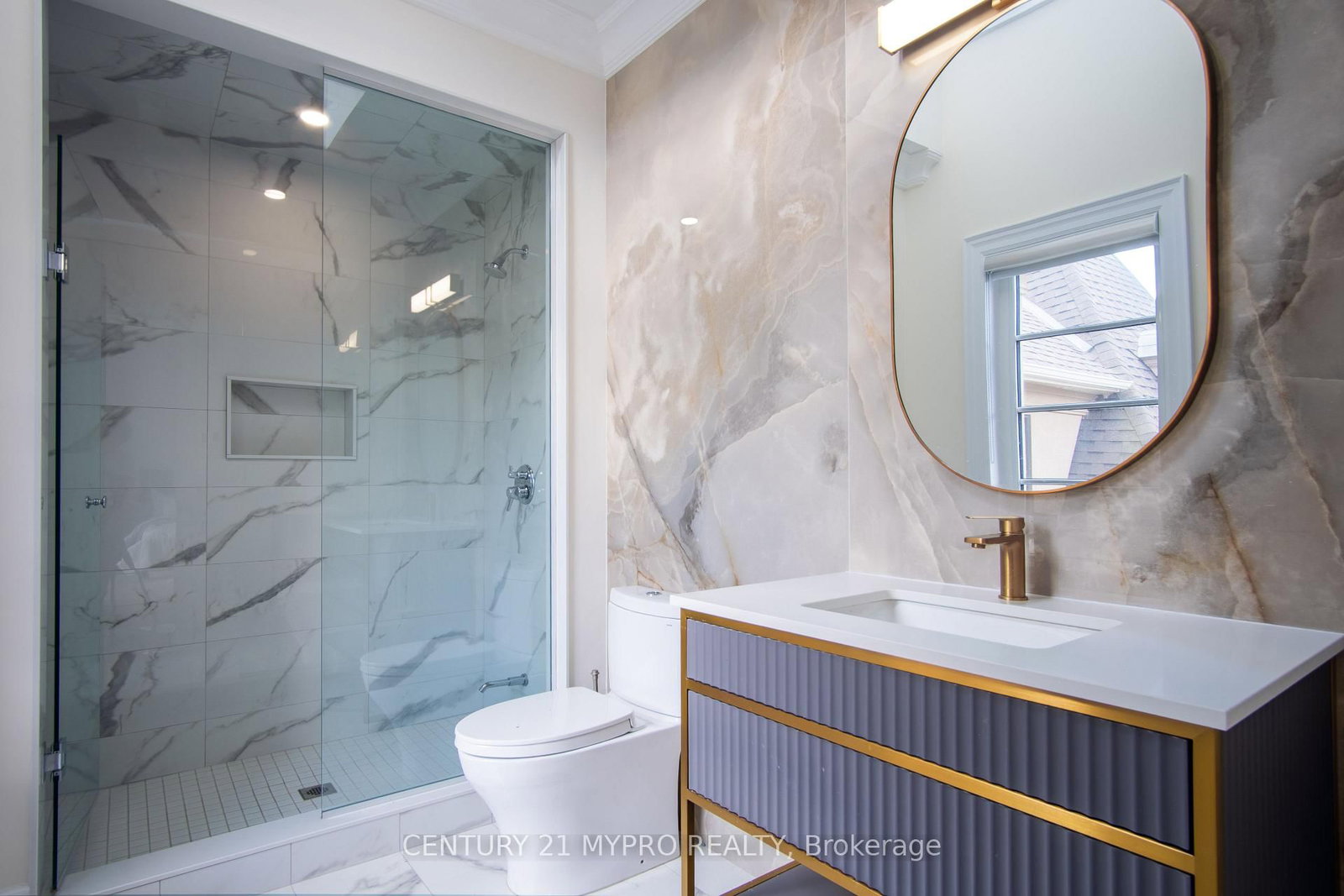 26 Calla Trail • Aurora, ON photo 27