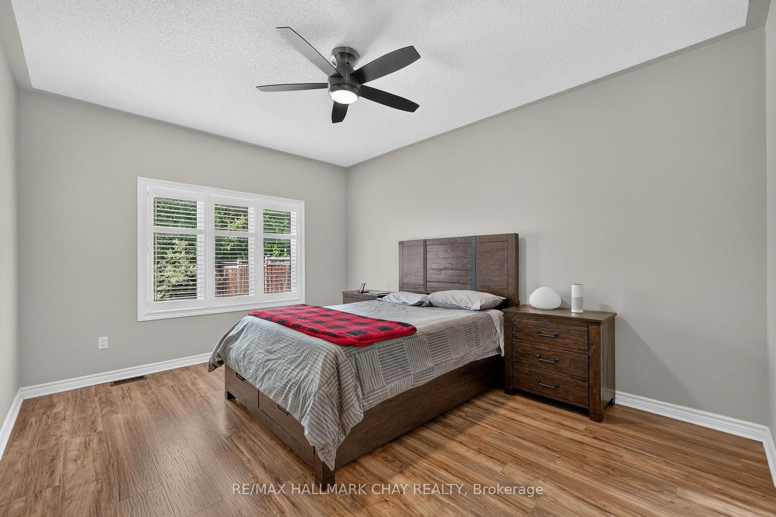72 Decarolis Crescent • Essa, ON photo 17