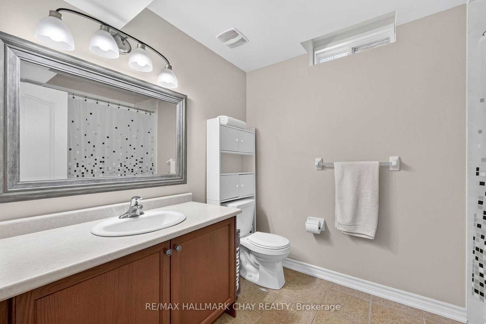 72 Decarolis Crescent • Essa, ON photo 28