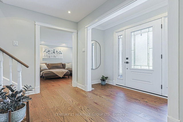 380 Selby Crescent