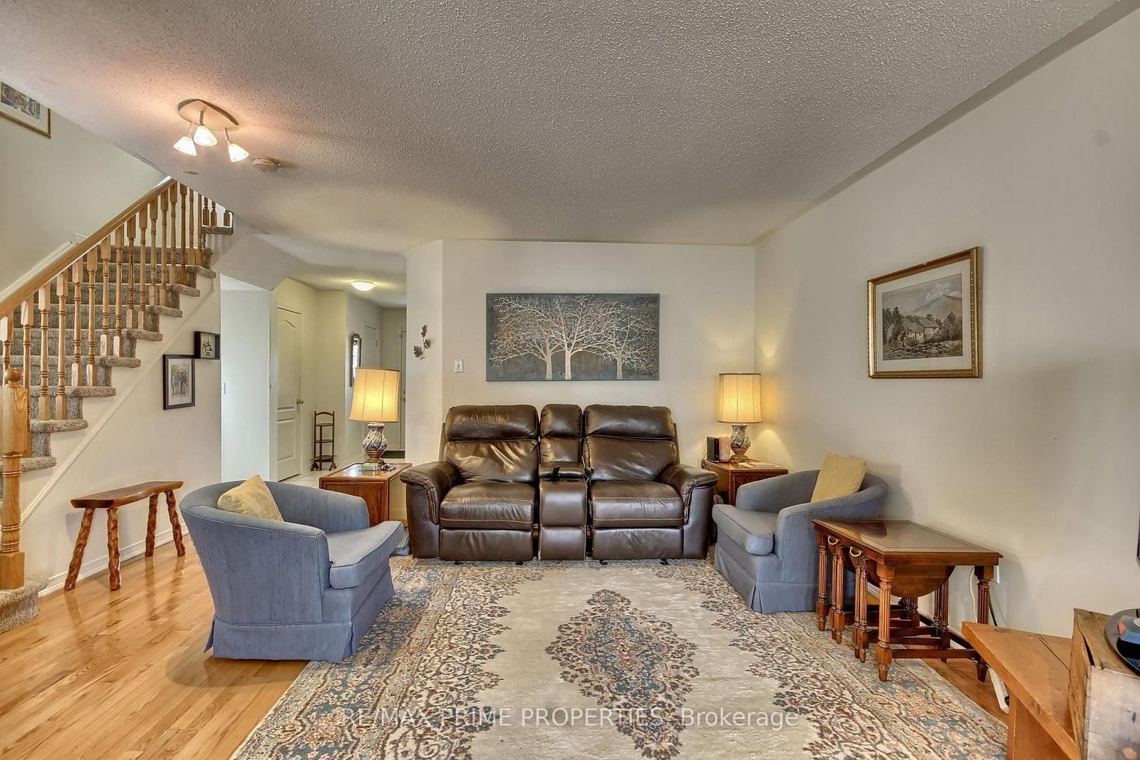 39 Laurendale Avenue • Georgina, ON photo 9