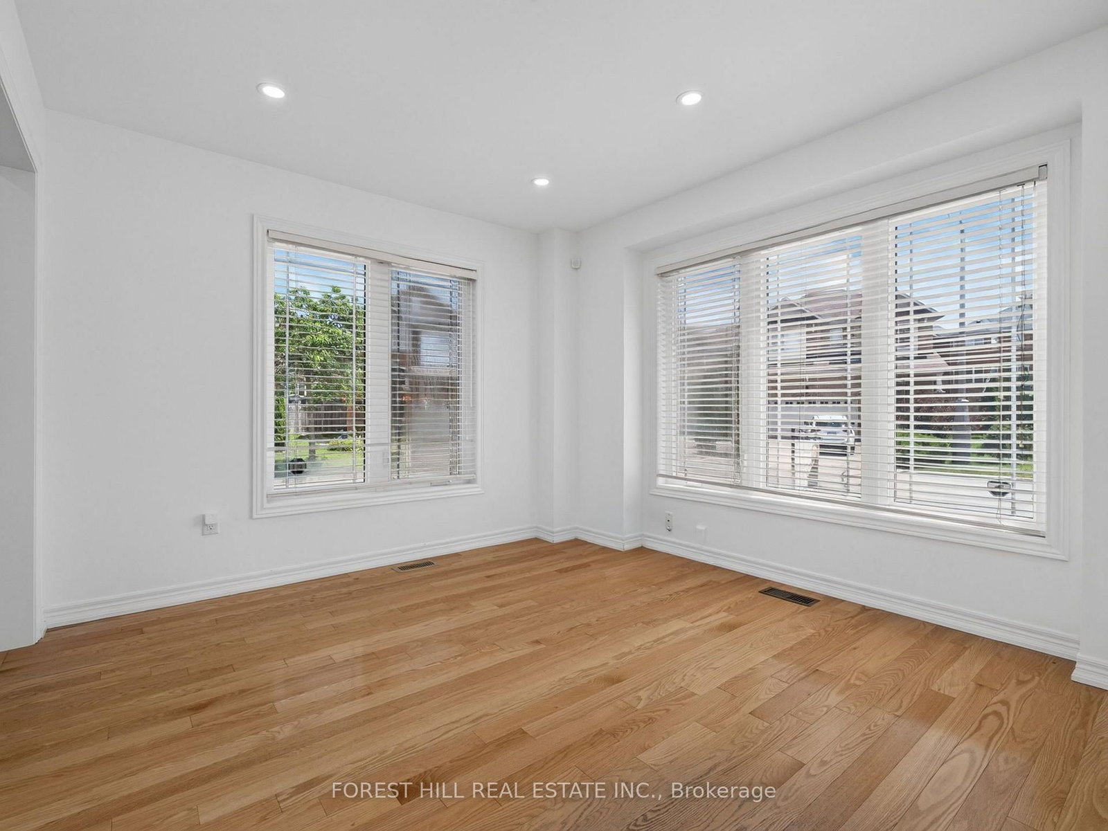 95 Stoyell Drive • Richmond Hill, ON photo 5