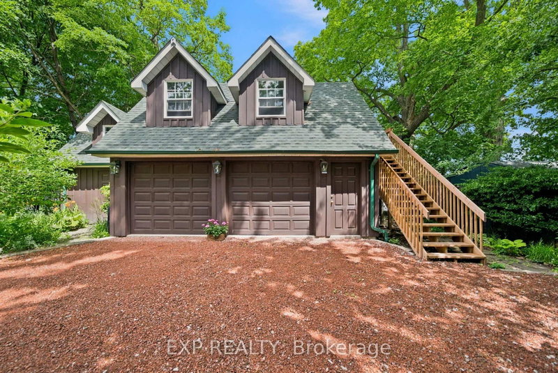 59 Roseview Avenue