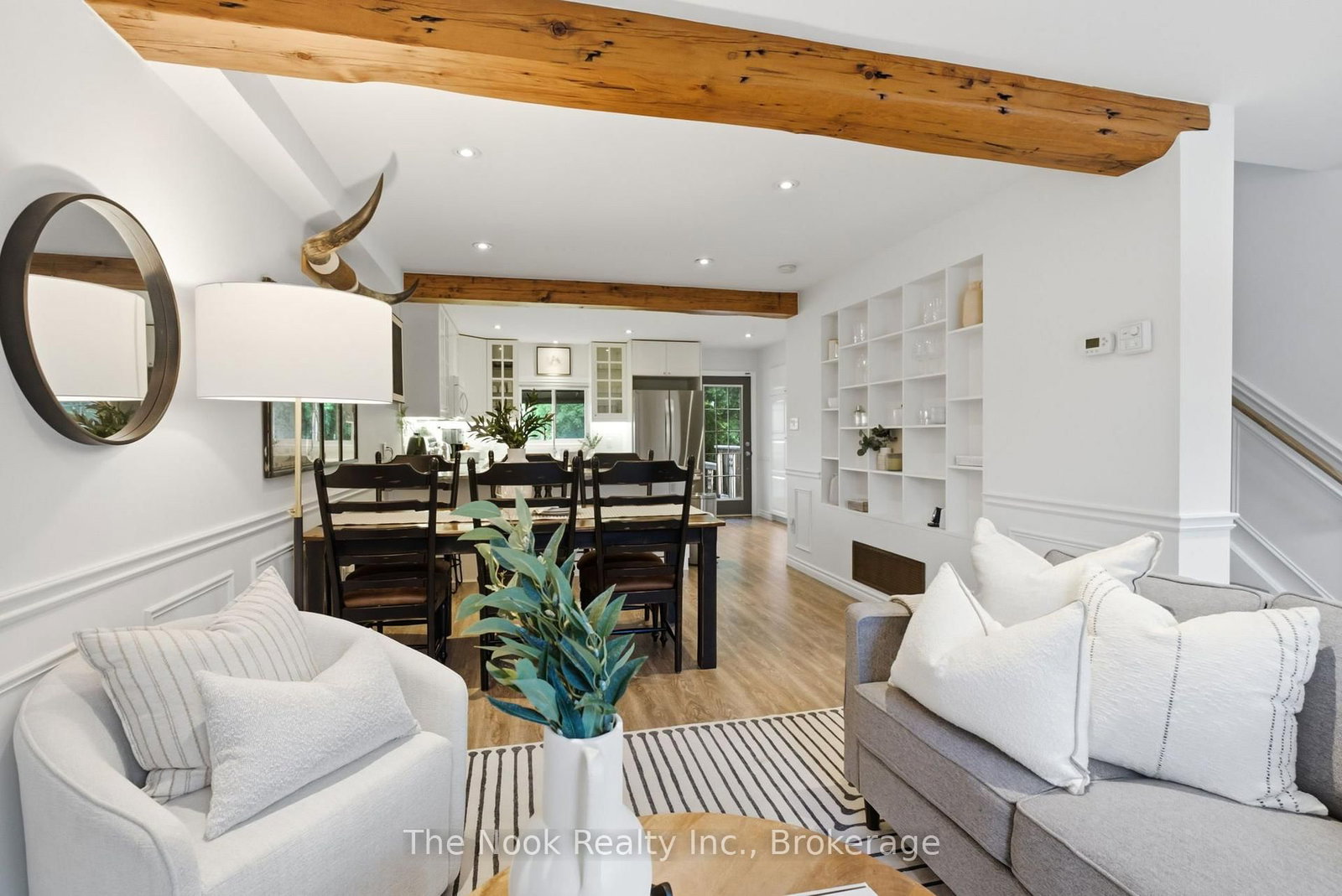 7168 Old Shiloh Road • Georgina, ON photo 5