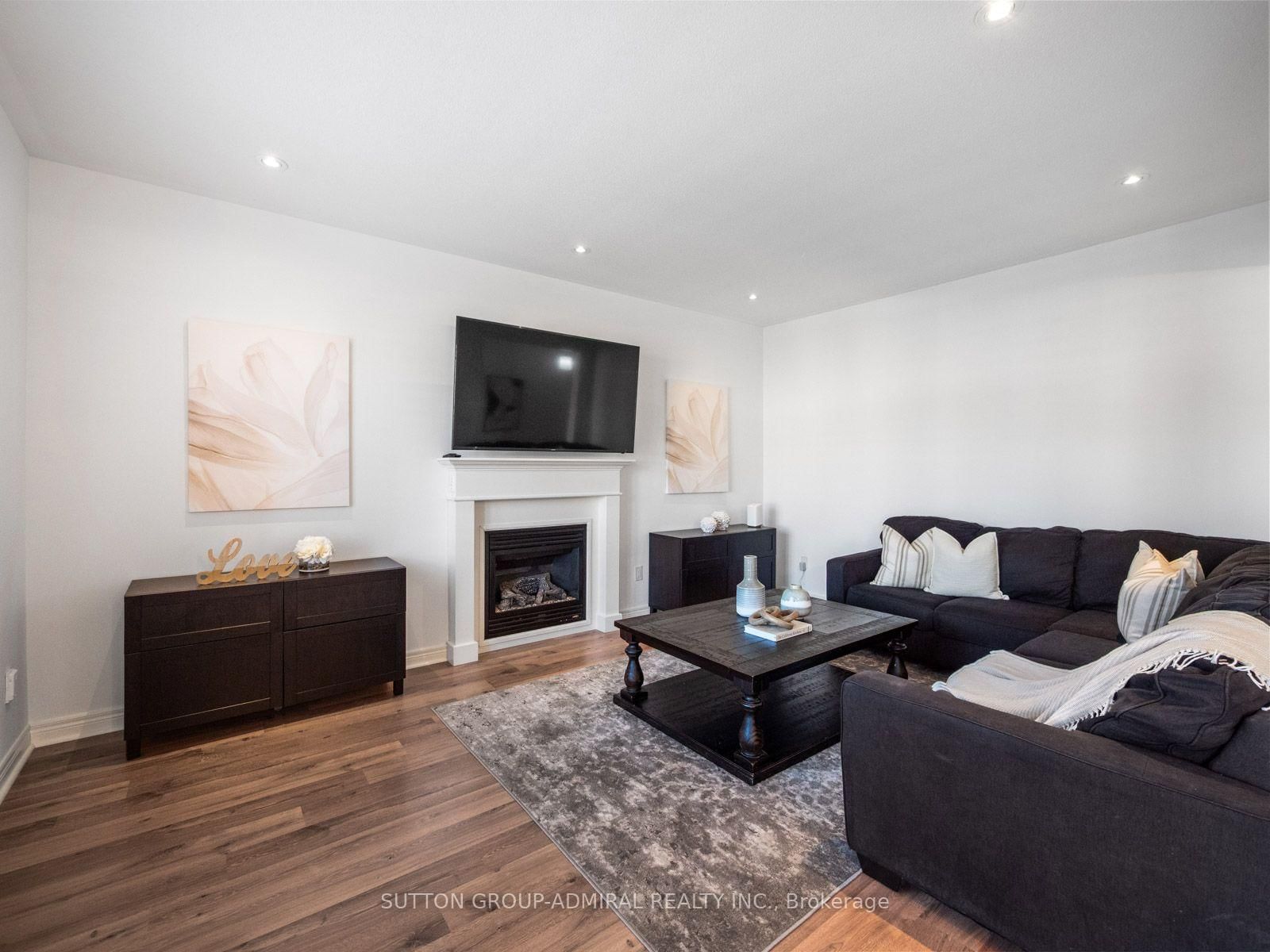 129 Mooney Street • Bradford West Gwillimbury, ON photo 16