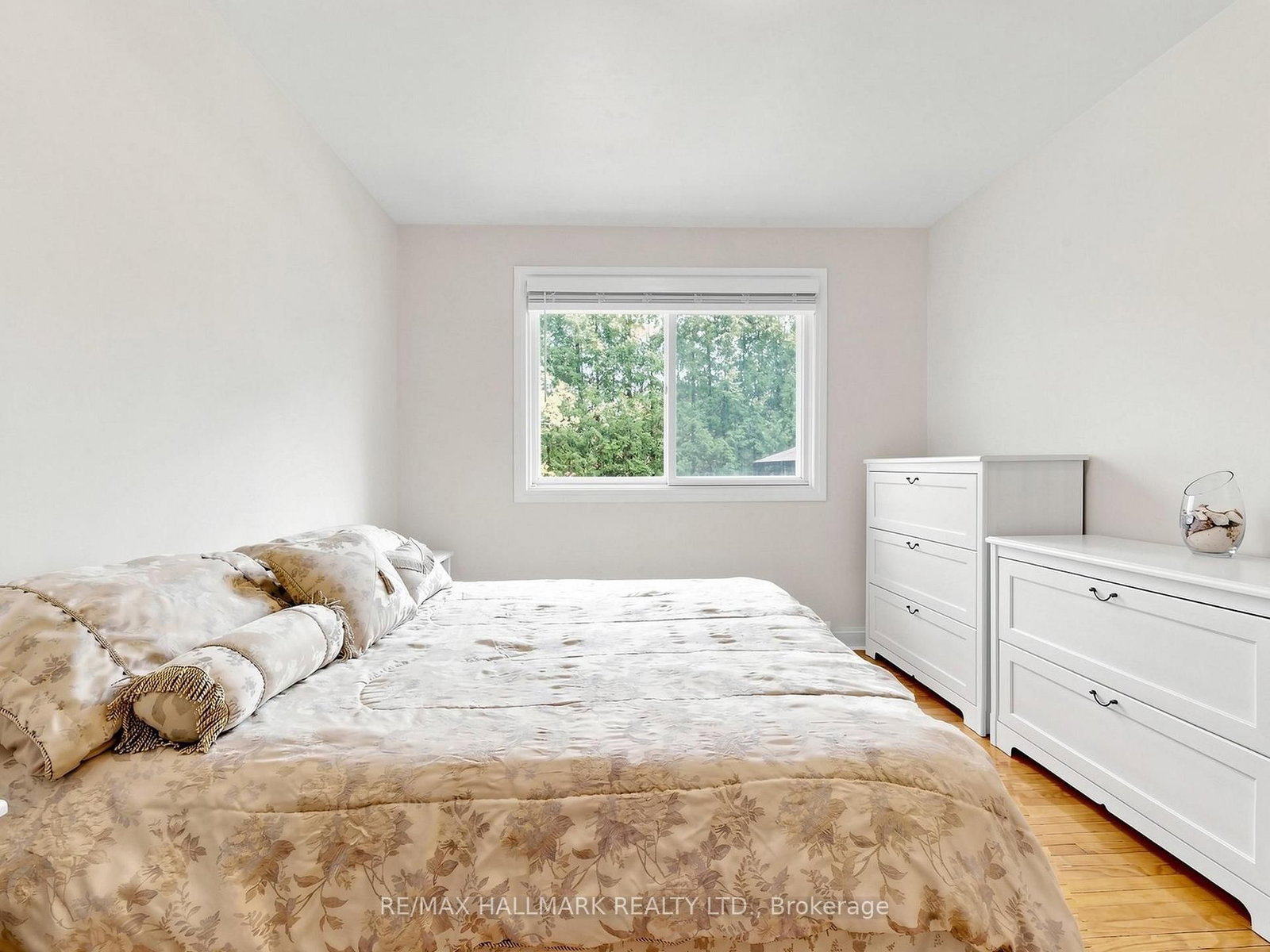 20 Jasmine Crescent • Whitchurch-Stouffville, ON photo 11