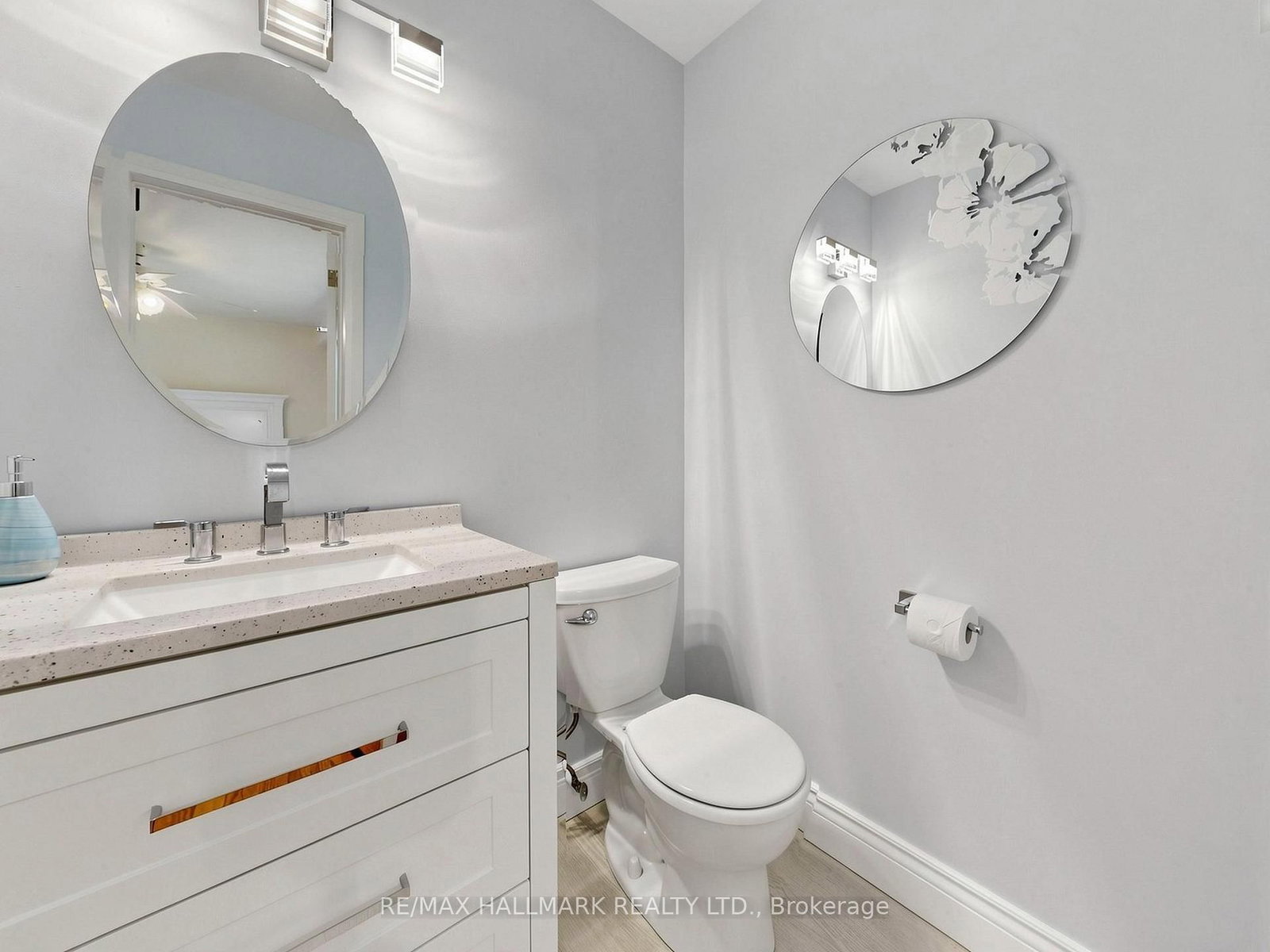 20 Jasmine Crescent • Whitchurch-Stouffville, ON photo 9