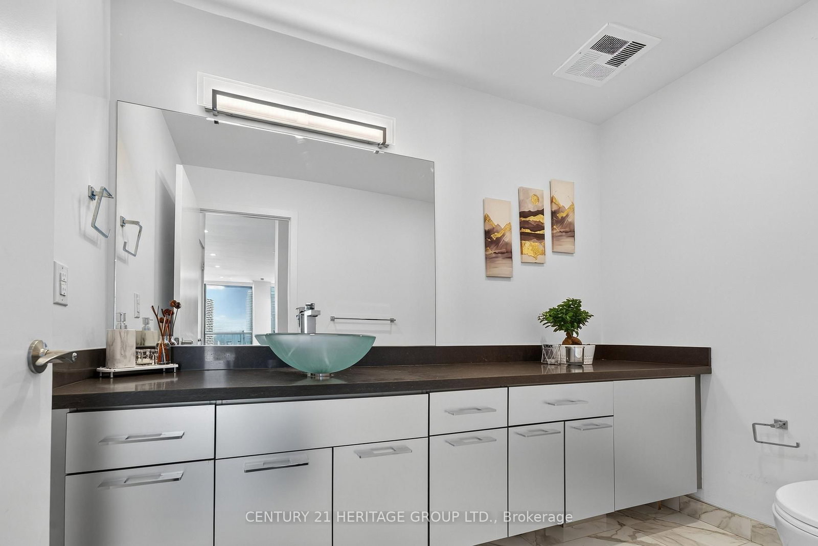 2910 Highway 7 Road • #Ph05 (3605) • Vaughan, ON photo 19