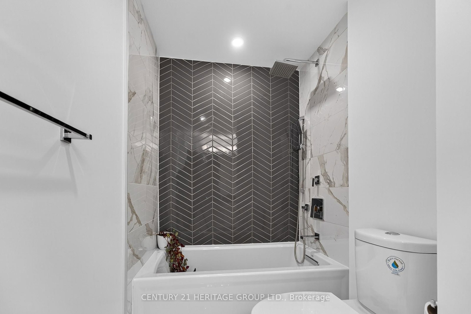 2910 Highway 7 Road • #Ph05 (3605) • Vaughan, ON photo 28