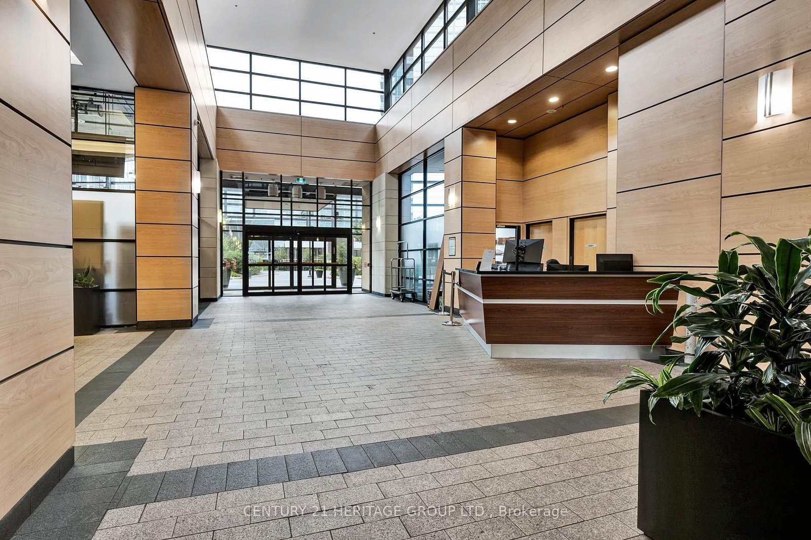 2910 Highway 7 Road • #Ph05 (3605) • Vaughan, ON photo 43