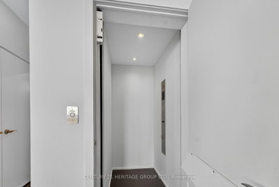 2910 Highway 7 Road • #Ph05 (3605) • Vaughan, ON photo 8