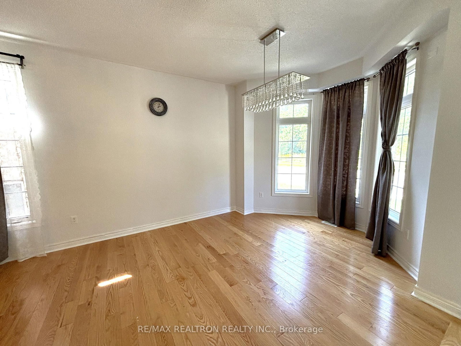 511 William Forster Road, Markham 4