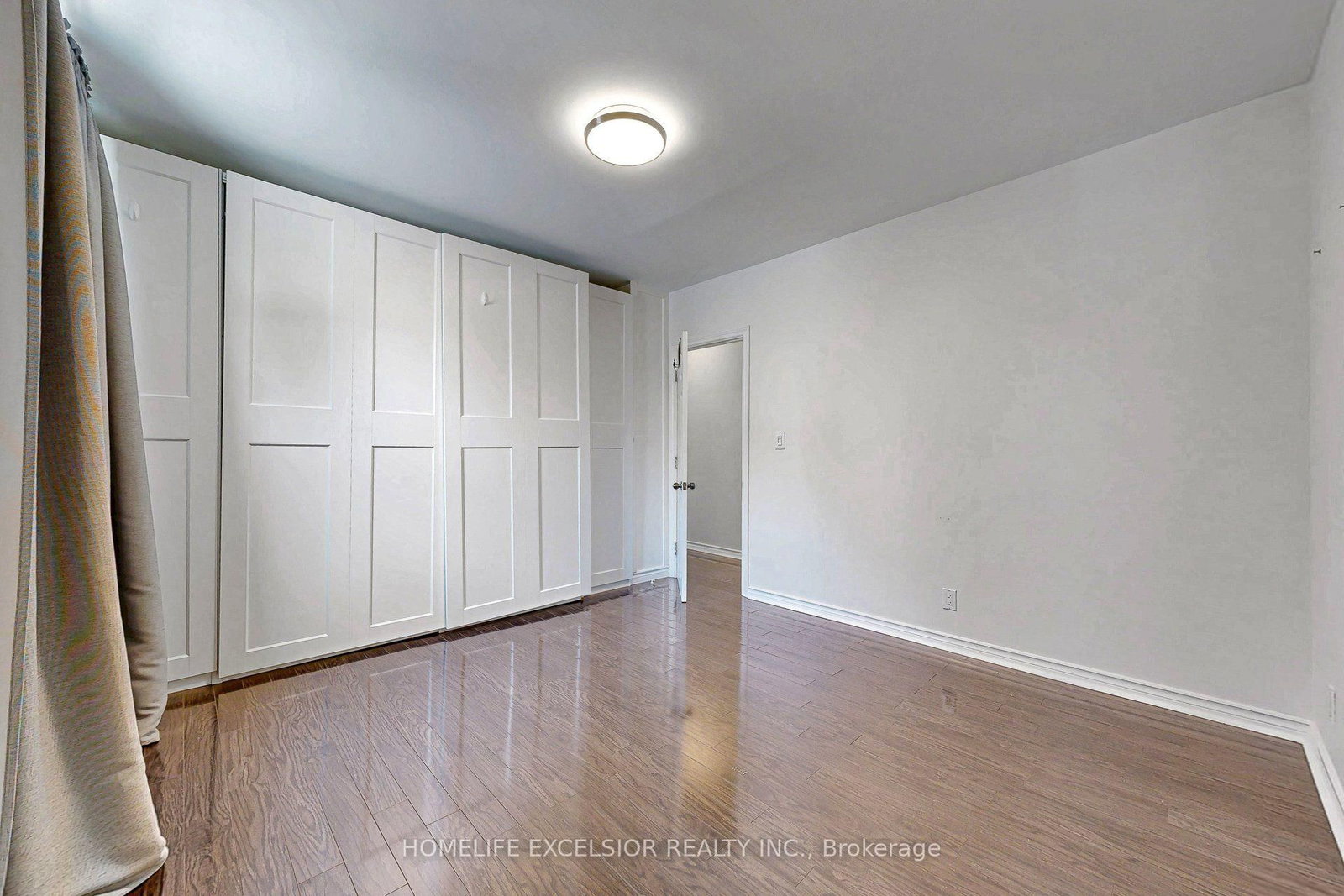4 Albert Street • Whitchurch-Stouffville, ON photo 15