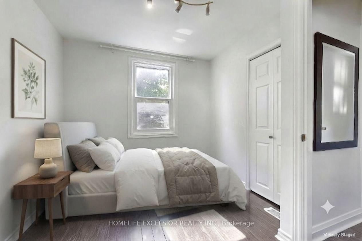 4 Albert Street • Whitchurch-Stouffville, ON photo 18