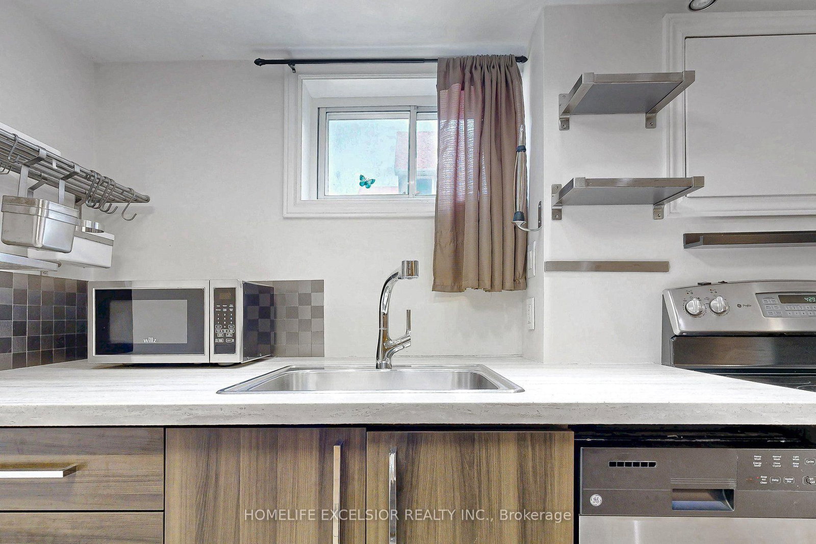 4 Albert Street • Whitchurch-Stouffville, ON photo 27