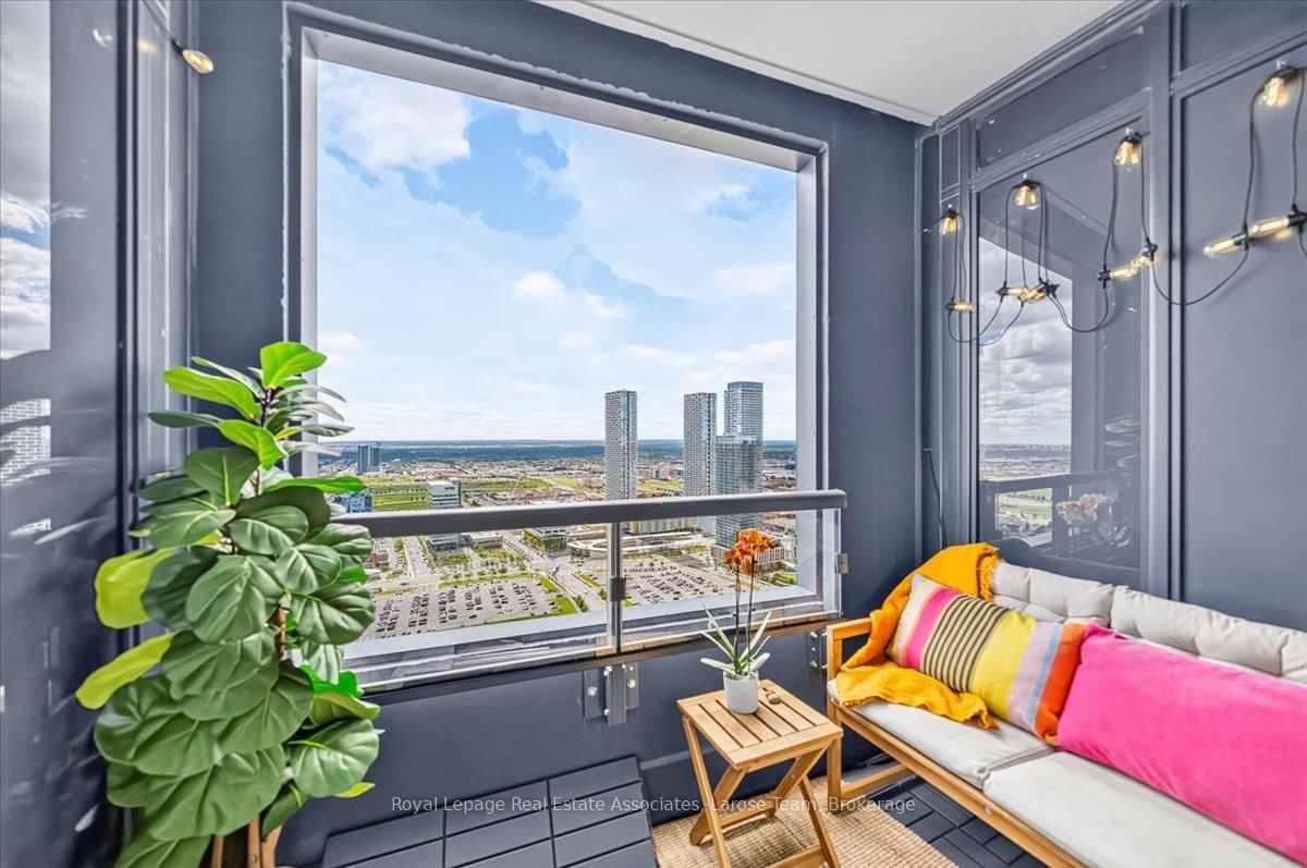 2920 Highway 7 Road • #3707 • Vaughan, ON photo 13