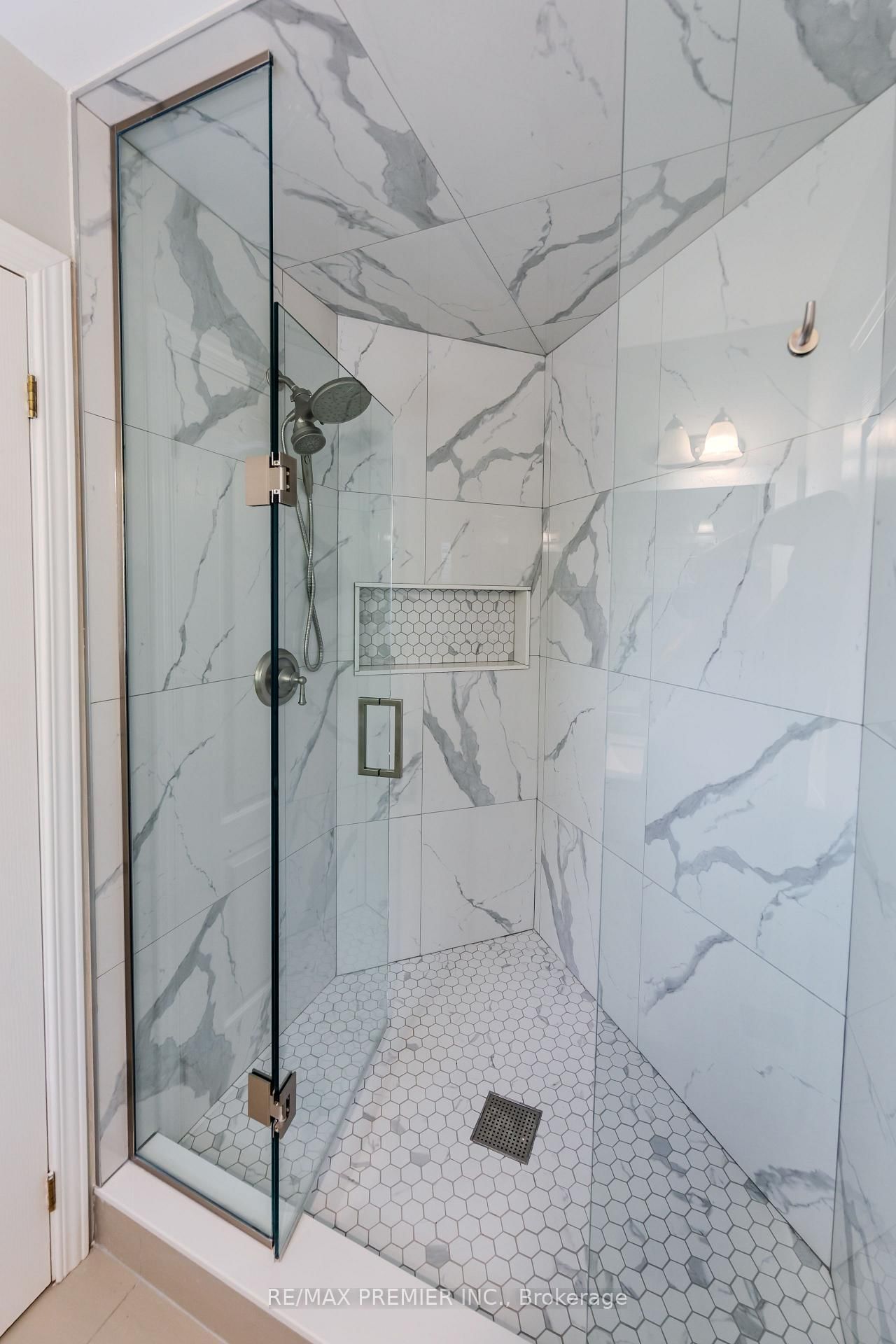 298 Castlehill Road • Vaughan, ON photo 26