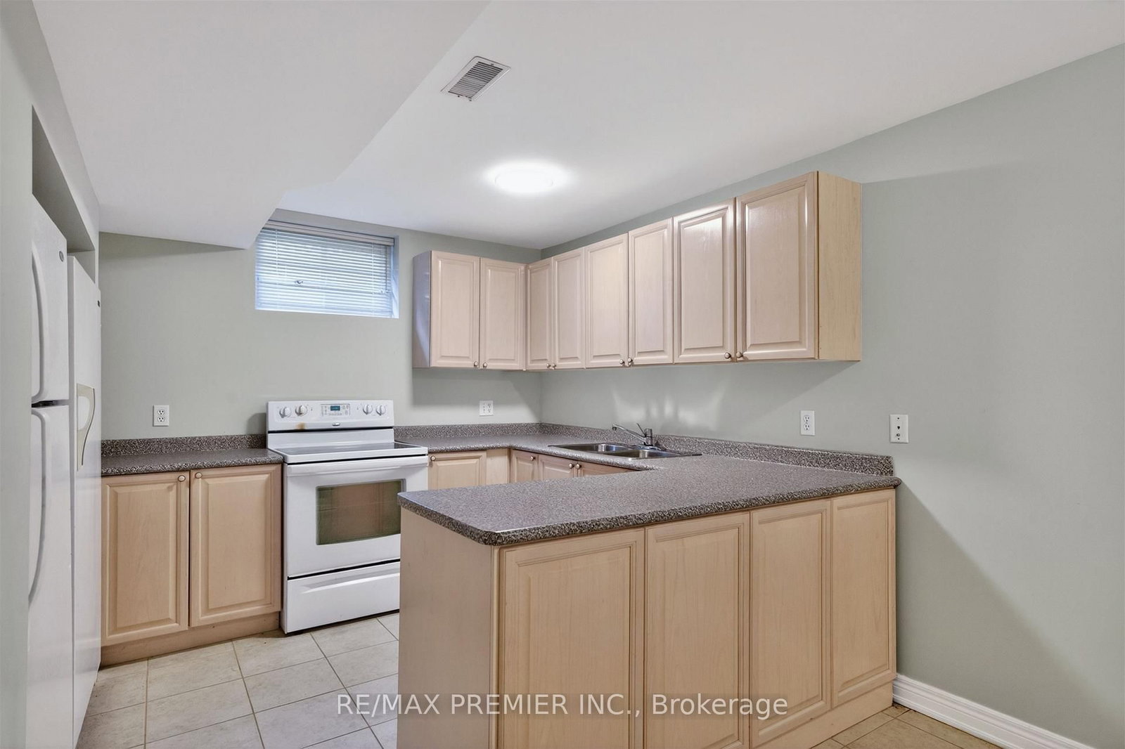 298 Castlehill Road • Vaughan, ON photo 31