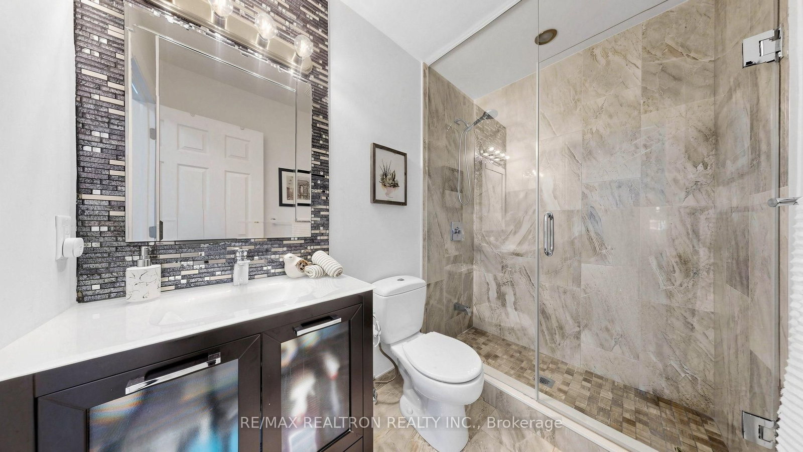 146 Cottonwood Court • Markham, ON photo 17