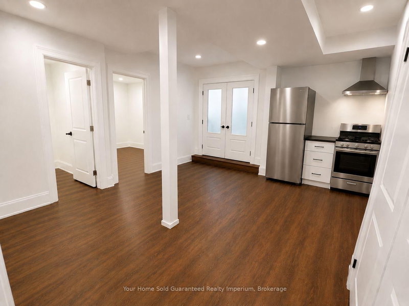 574 Kleinburg Summit Way
