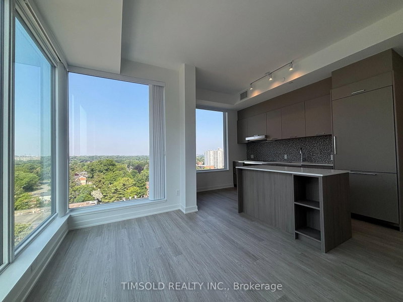 916 - 8188 Yonge Street