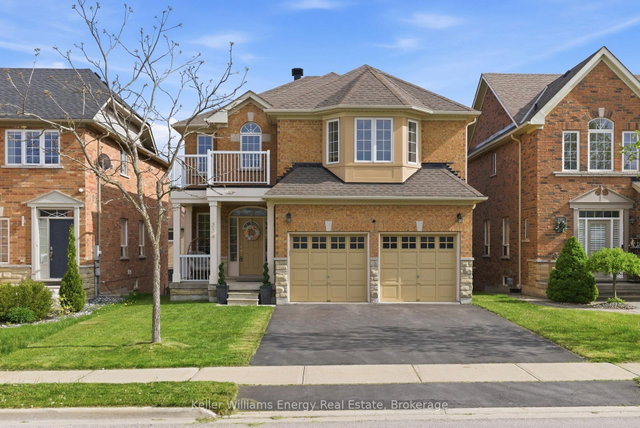 338 Dowson Loop
