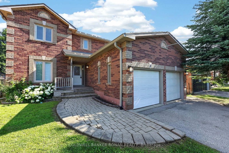 8 McCullough Avenue