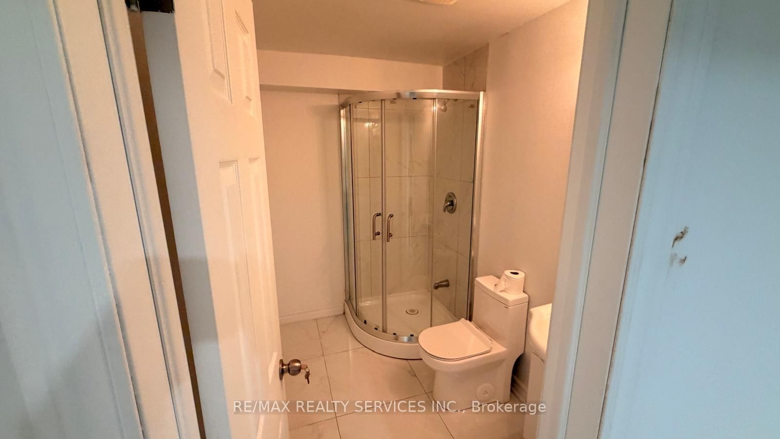 Basement - 36 Windward Crescent, Vaughan 3