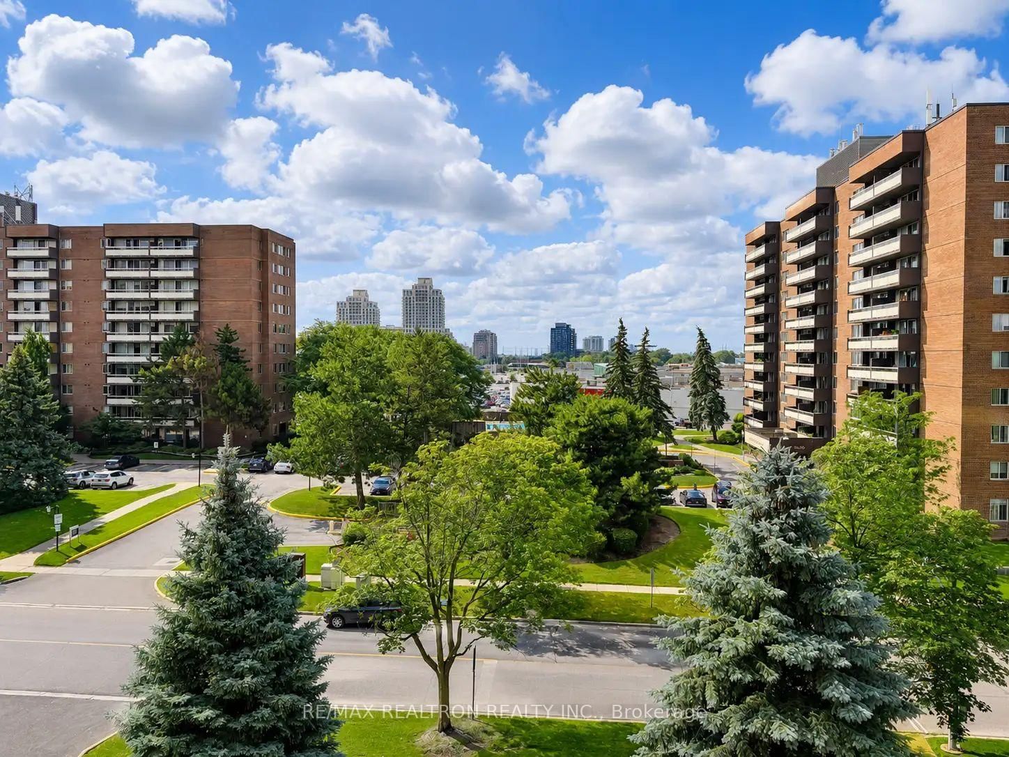 40 S Baif Boulevard • #506 • Richmond Hill, ON photo 31