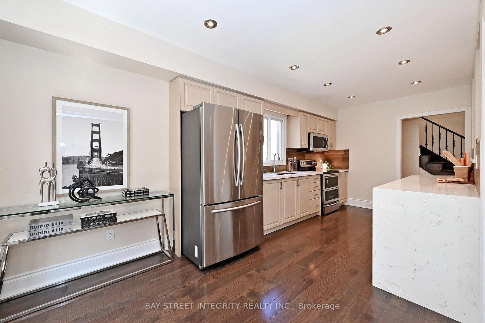 95 Alpine Crescent • Richmond Hill, ON photo 11