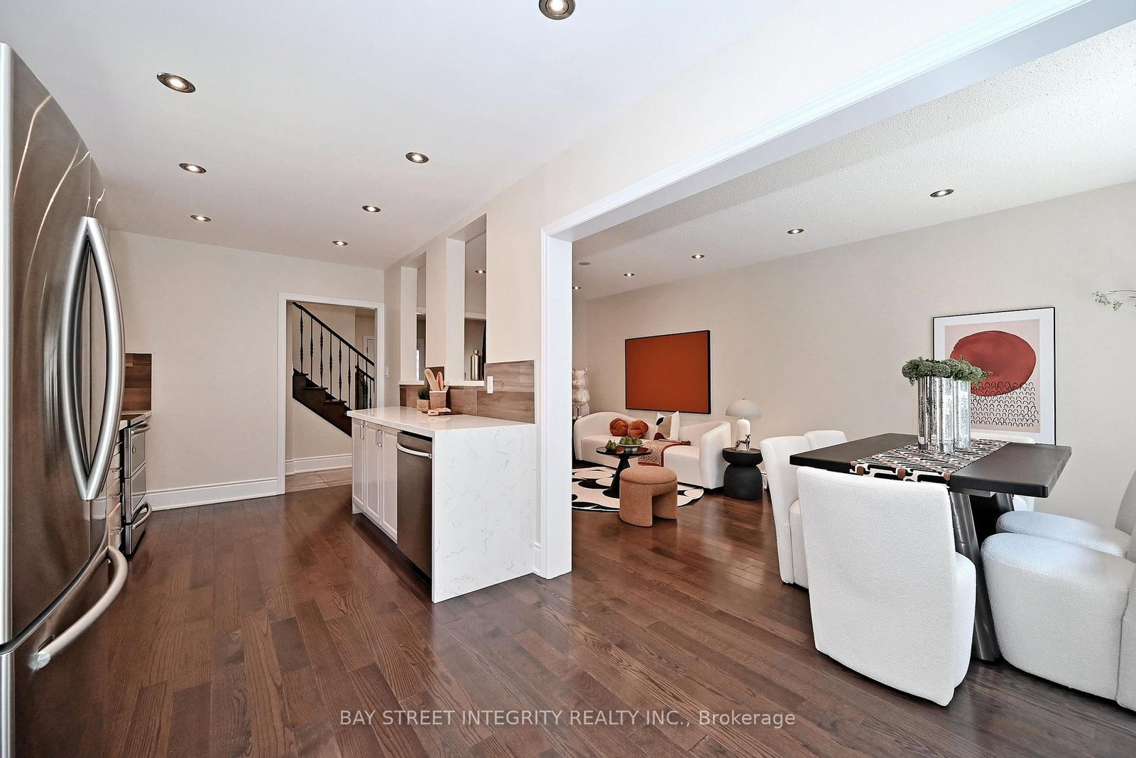95 Alpine Crescent • Richmond Hill, ON photo 12