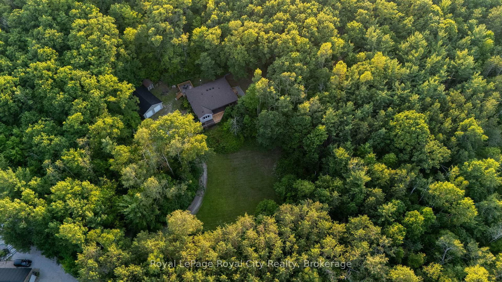 8276 County Road 27 Road • Essa, ON photo 42