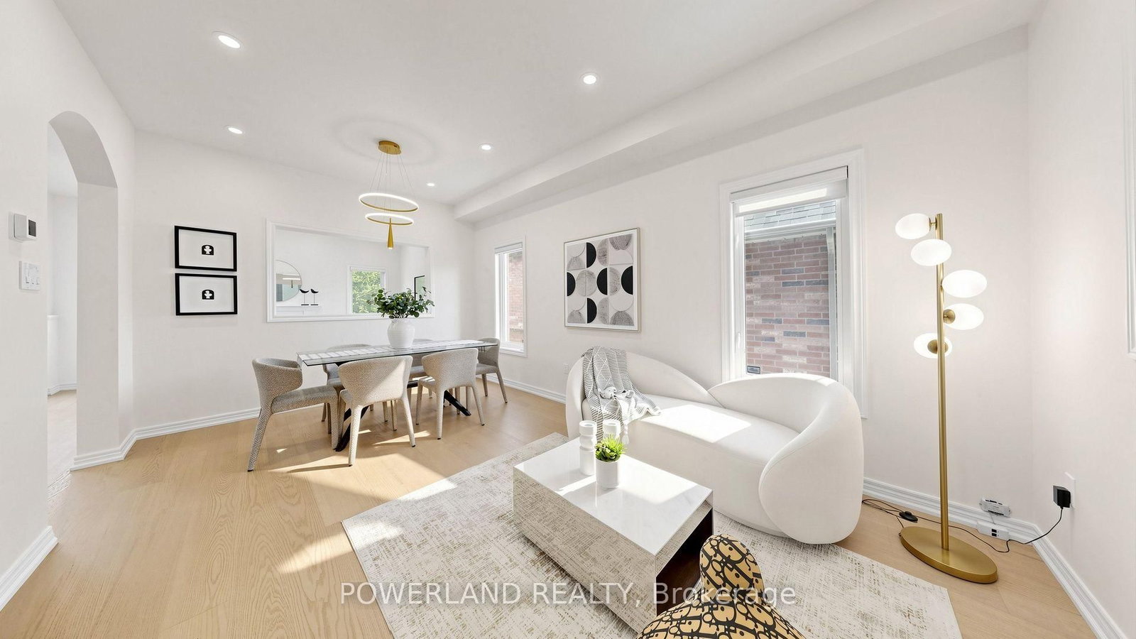 109 Heritage Hollow Esta Street • Richmond Hill, ON photo 5