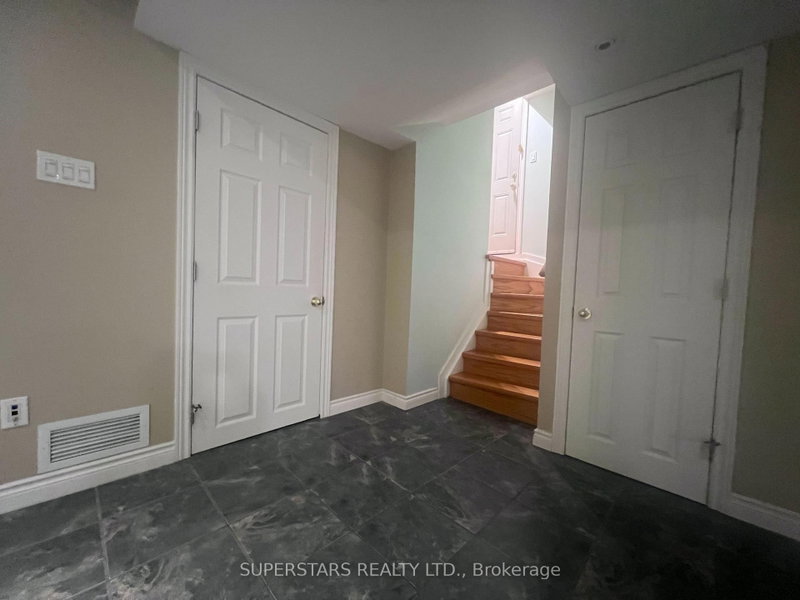 75 Marydale Avenue