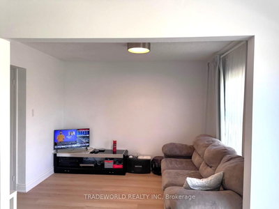 45 Trafford Crescent — photo 4