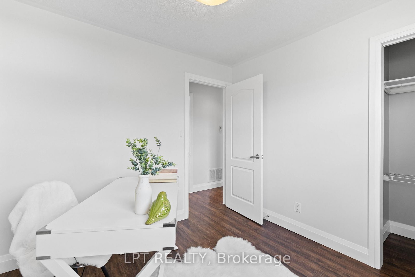 818 Poplar Avenue • Georgina, ON photo 20
